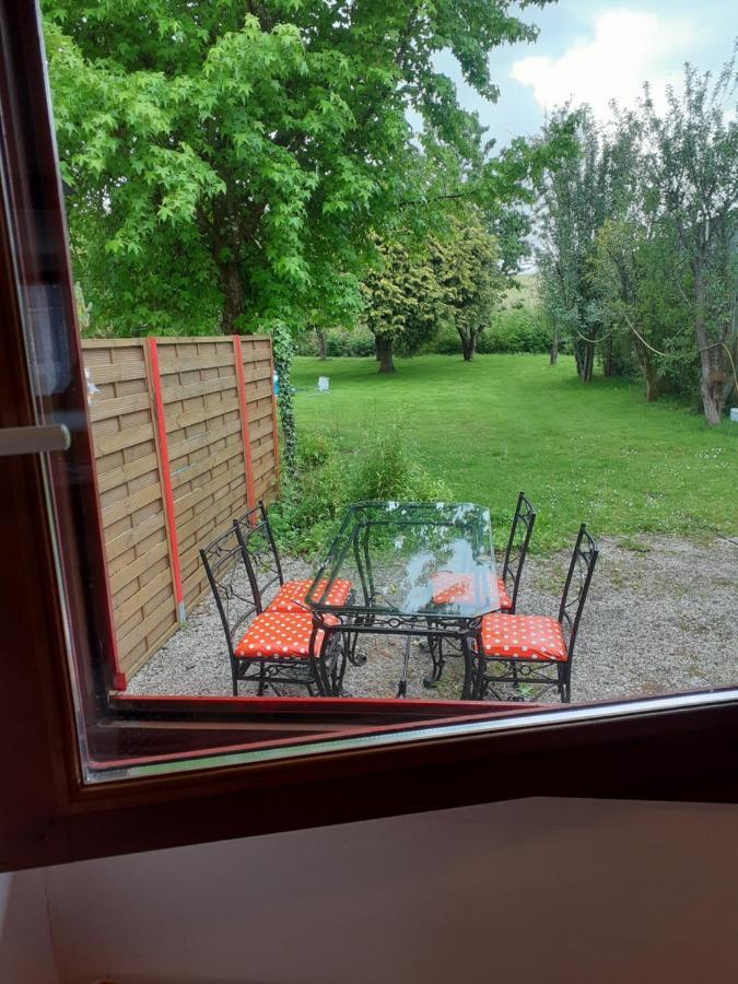 Chez Christine Panzió Noyal-Pontivy Kültér fotó