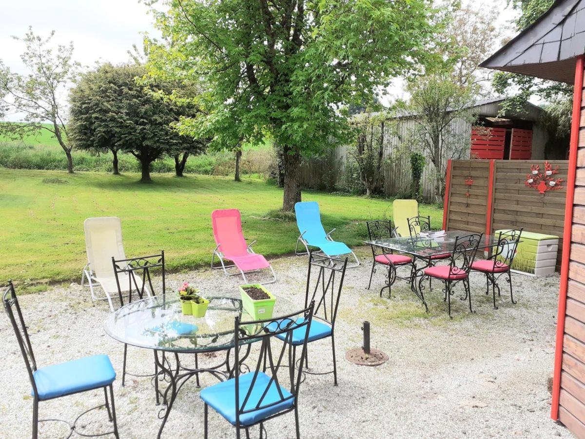 Chez Christine Panzió Noyal-Pontivy Kültér fotó